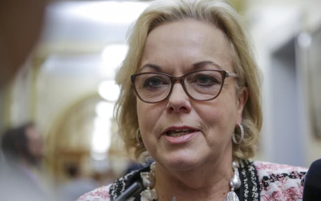 05072016 Photo: Rebekah Parsons-King. Caucus run. Judith Collins.