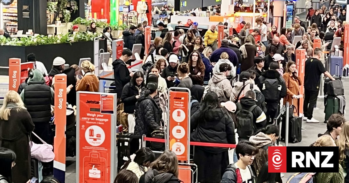 Weather live: Flights cancelled, trees downed and roofs damaged by strong winds around country