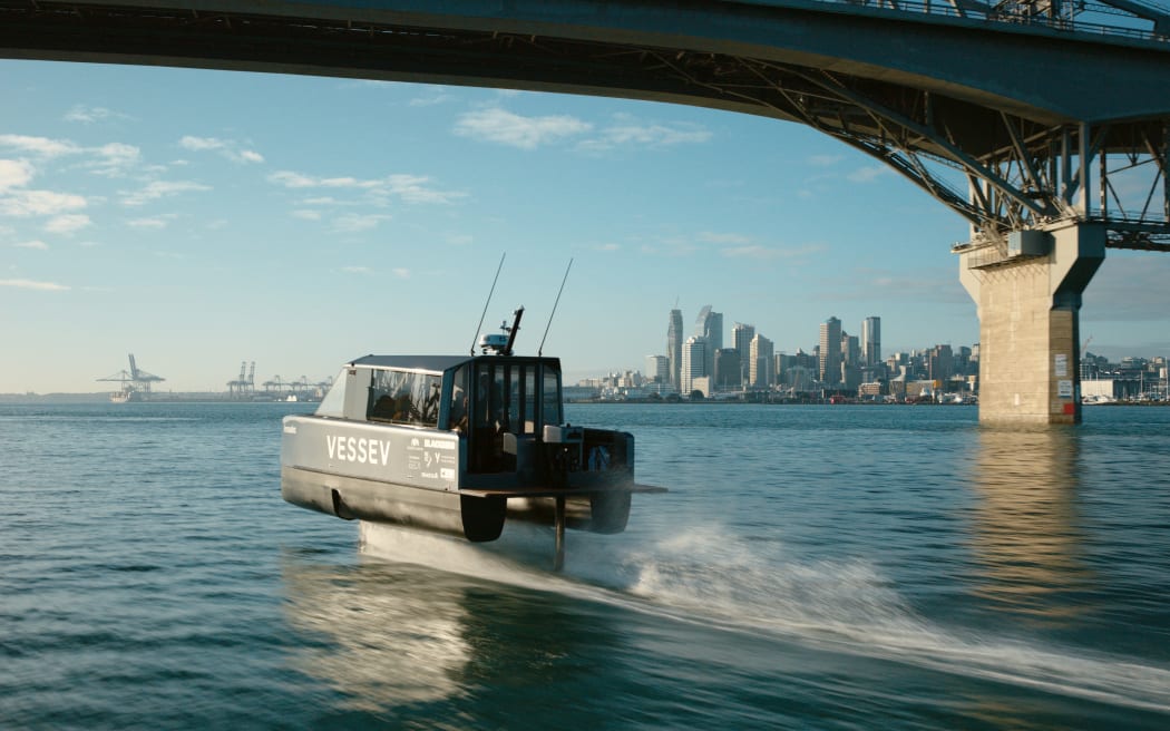 Fullers' new high-speed electric hydrofoiling boat, a Vessev VS-9, will carry tour groups on Auckland's Hauraki Gulf starting 29 January 2025.
