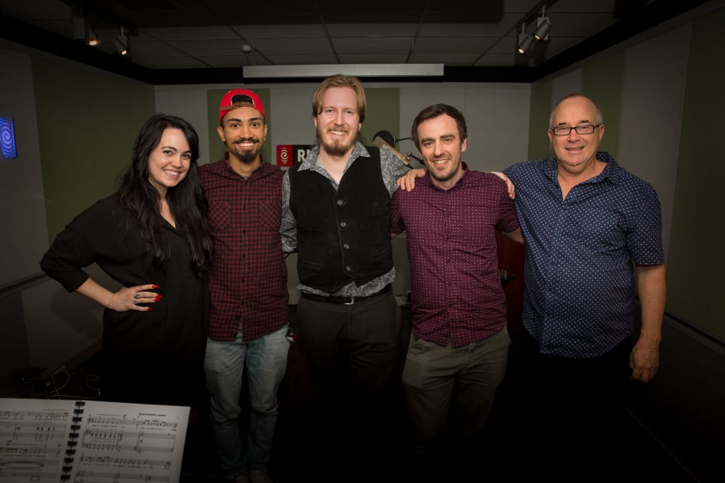 The cast of Love Me TinderThe cast of Love Me Tinder