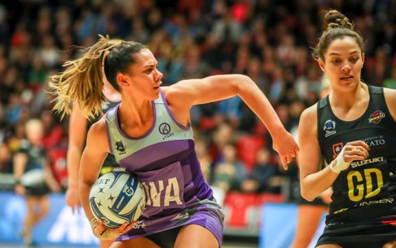 Northern stars wing attack Grace Kara in action against the Waikato Bay of Plenty Magic.