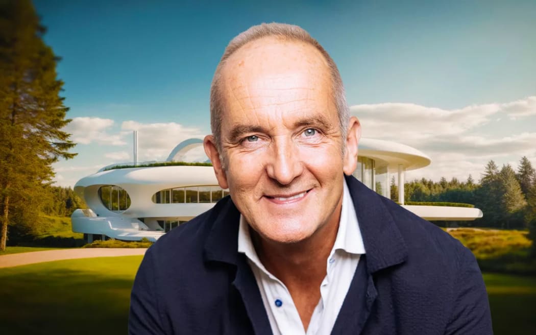 Kevin McCloud