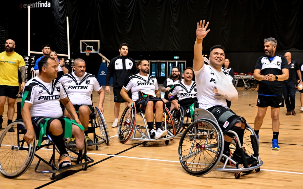The New Zealand Wheel Kiwis acknowledge supporters after the match against the Australian Wheelaroos.