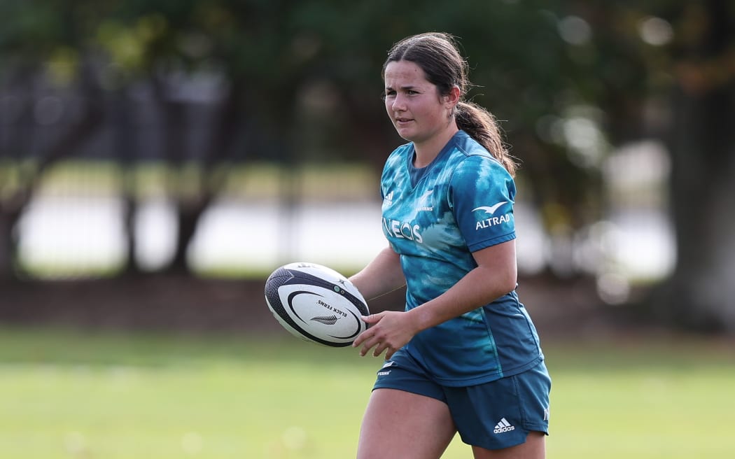 Hannah King during the Black Ferns training 2024