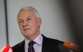Auckland mayor Phil Goff speaks to media following Cabinet's extension of the alert level 3 lockdown.