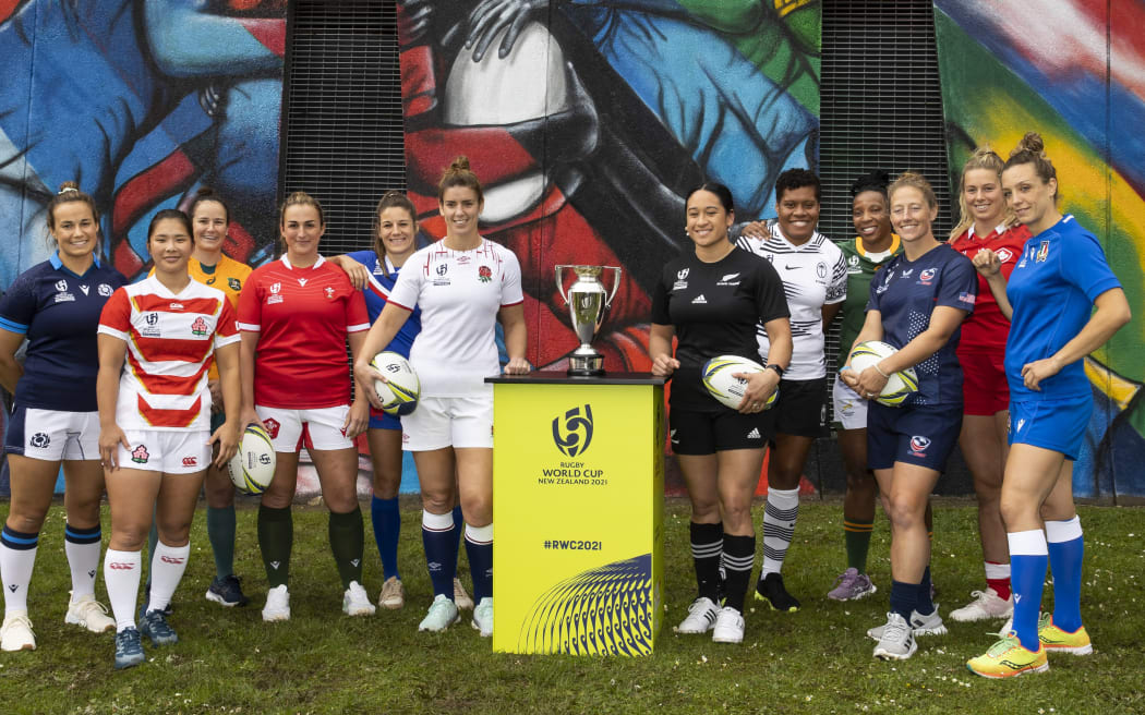 Women's Rugby World Cup 2021 (played in 2022) Captains - Scotland, Rachel Malcolm - Japan, Saki Minami - Australia, Shannon Perry - Wales, Siwan Lillicrap - France, Gaelle Hermet - England Sarah Hunter - New Zealand, Kennedy Simon - Fiji, Sereima Leweniqila - South Africa, Nolusindiso Booi - USA, Kate Zackary - Canada, Sophie de Goede - Italy, Elisa Giordano.