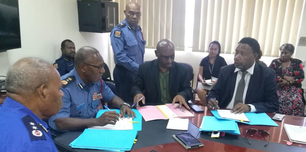 PNG police leaders negotiating wage rise