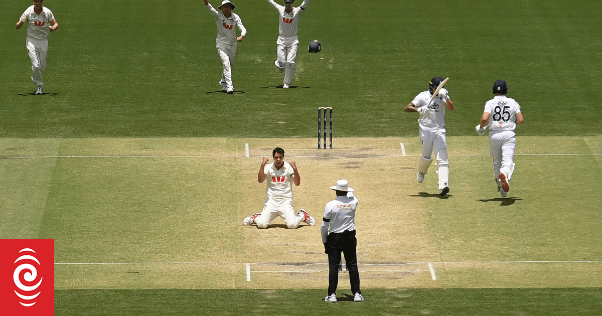 The Ashes live: Australia v England - fourth test, day one