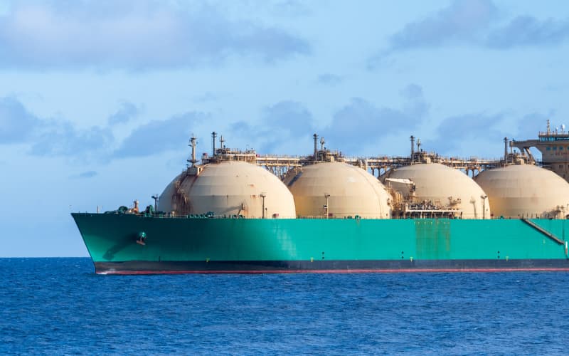 Auditor-General urged to launch inquiry into plans to build LNG ...