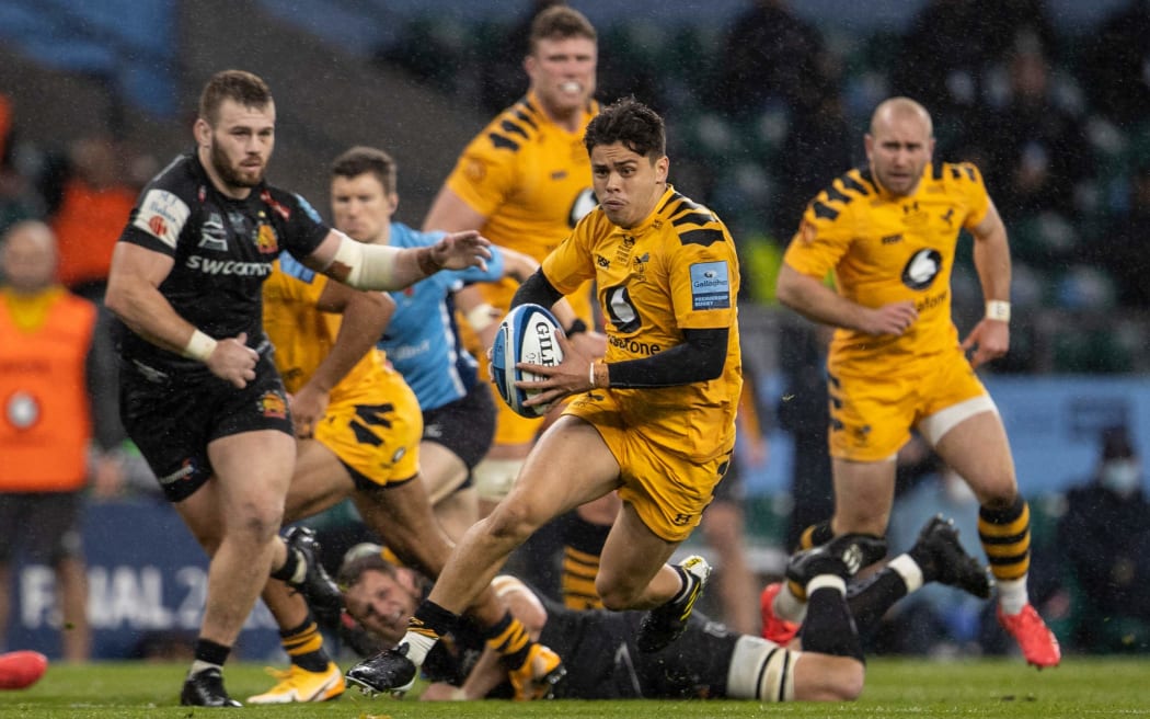Wasps flyhalf Jacob Umaga finds space during the Premiership Rugby final against Exeter.