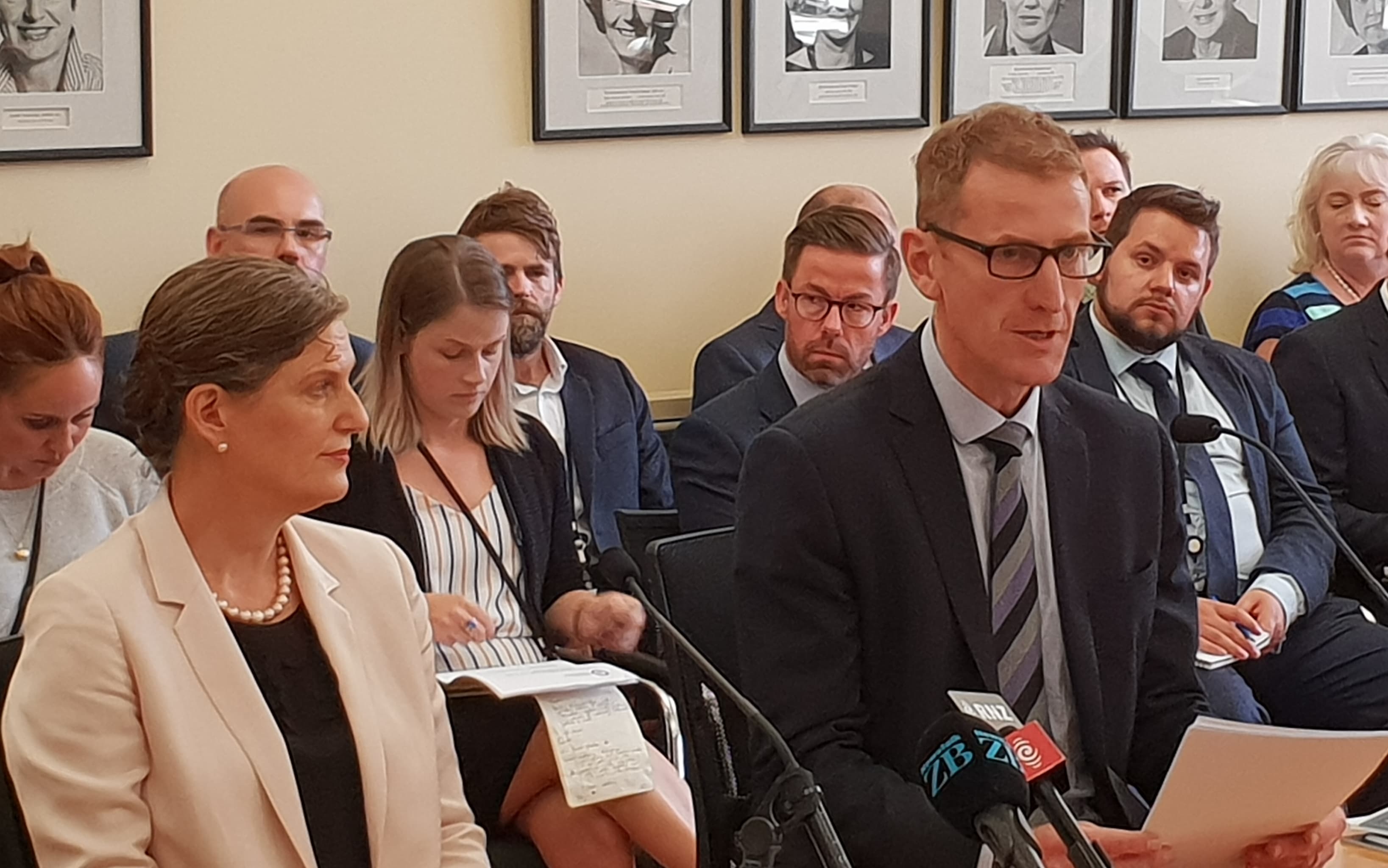 SIS Director-General Rebecca Kitteridge and Government Communications Security Bureau Director-General Andrew Hampton.