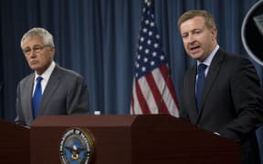 Jonathan Coleman (right) and US Defense Secretary Chuck Hagel.