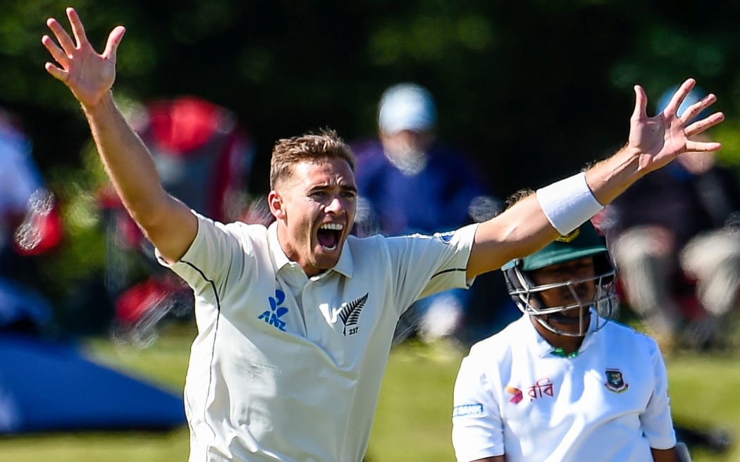 Tim Southee of the Black Caps appeals for a lbw during the 1st day.