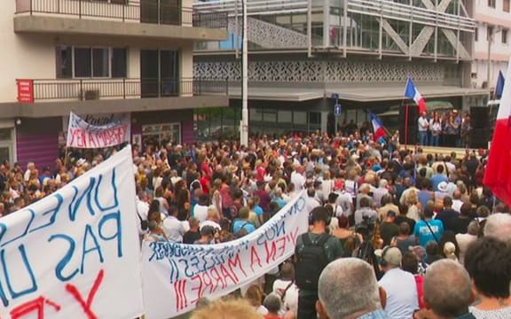 Around three thousand pro-France protesters took part in the march on Thursday 28 March 2024 in front of New Caledonia’s Congress