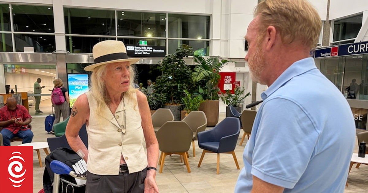 PNG Christmas cruise ends in chaos as Coral Adventurer passengers return home