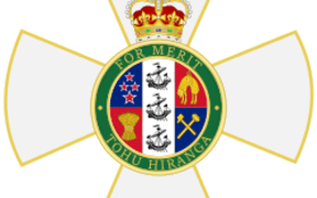 Badge of the New Zealand Order of Merit