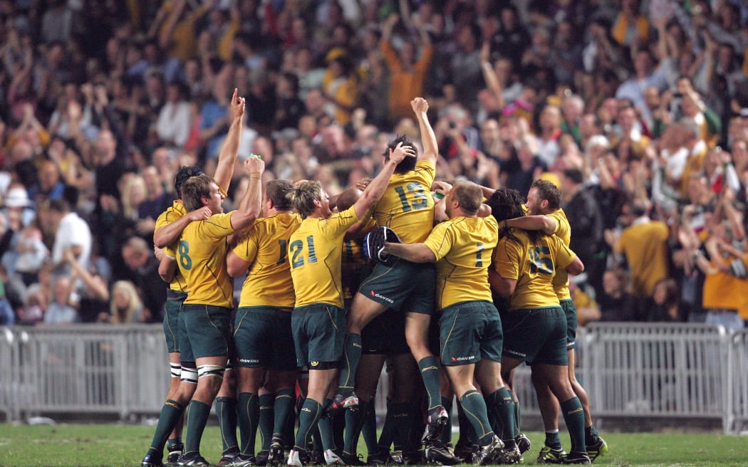 Australia celebrate after their historic win over the All Blacks. DHL Hong Kong Bledisloe Cup between New Zealand All Blacks and Australia Wallabies at Hong Kong Stadium on October 30, 2010 in Hong Kong, China. Photo Dale de la Rey/photosport.co.nz