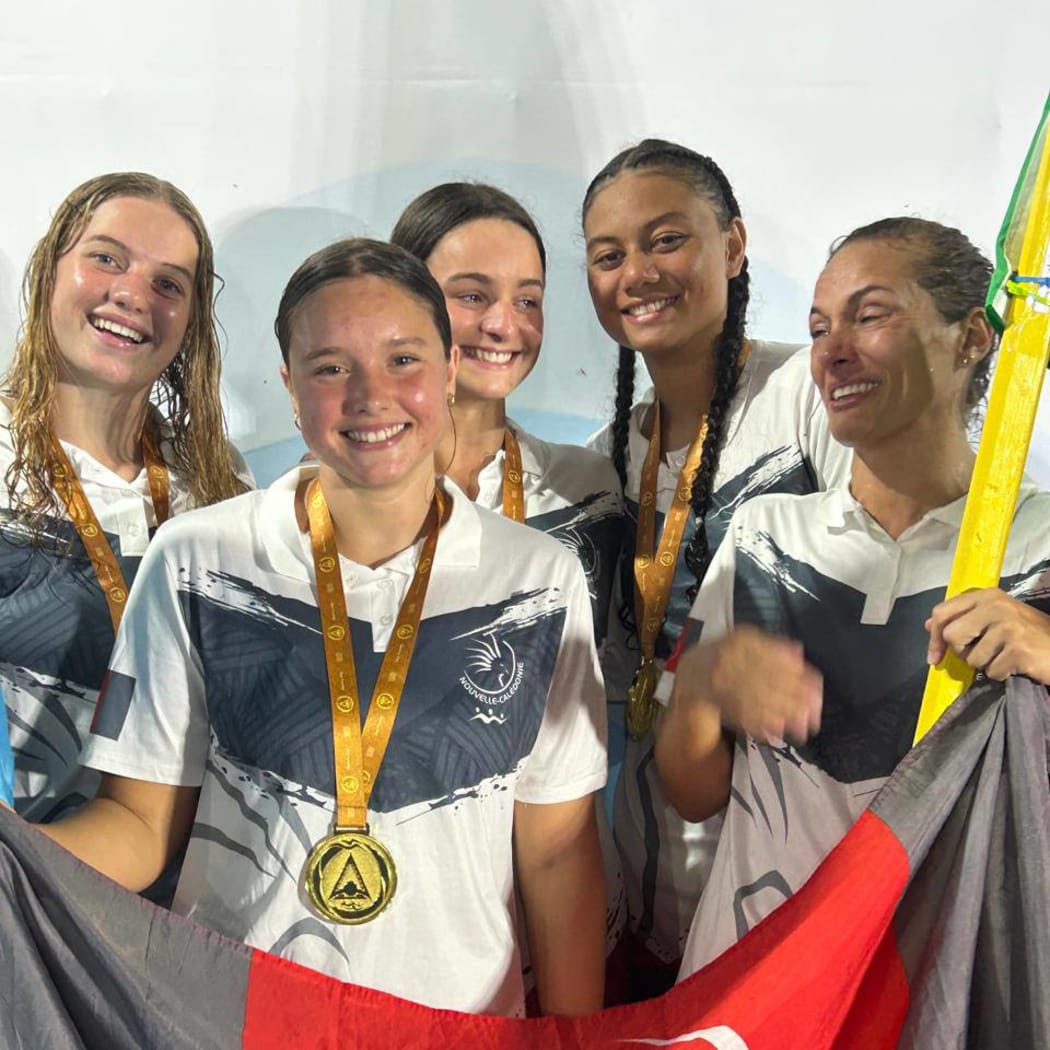 New Caledonian swimmers finish their short course competition with gold.