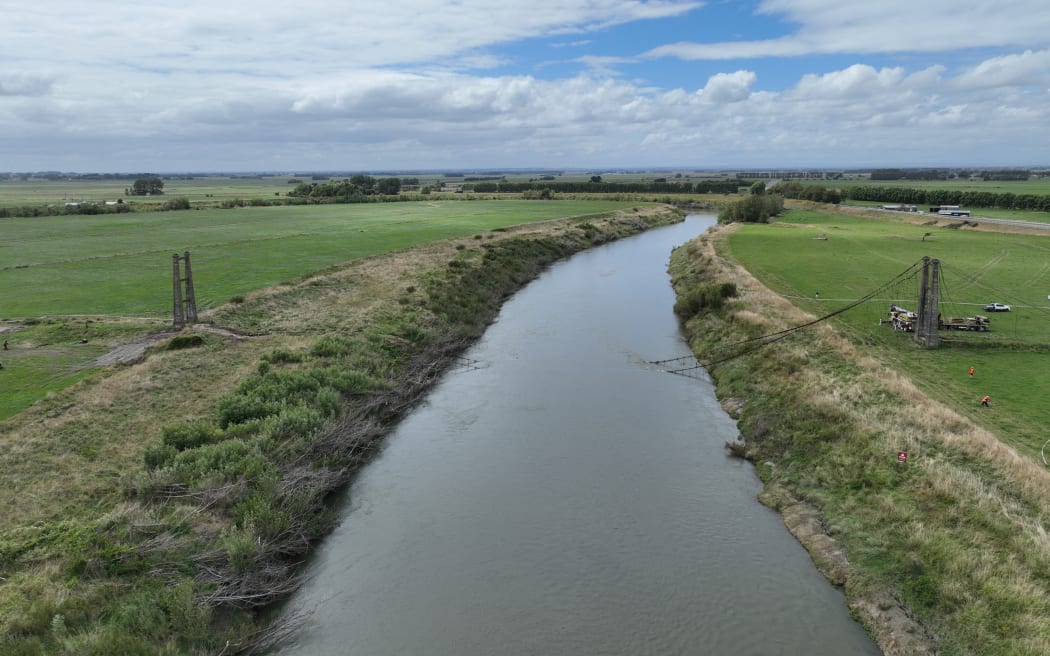 The former toll bridge is no longer connected over the Manawatū River.