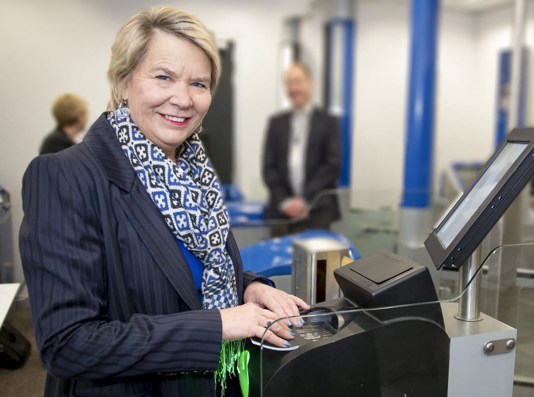 Customs Minister Nicky Wagner at a SmartGate.