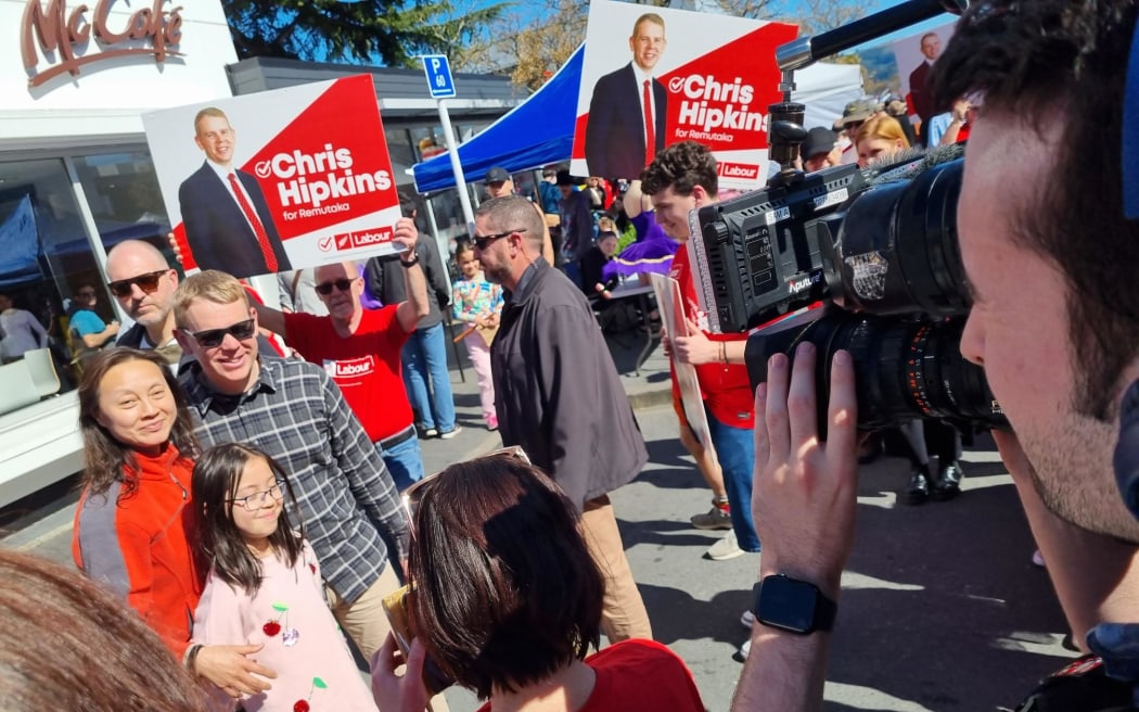 Chris Hipkins goes walkabout at Upper Hutt Spring Festival