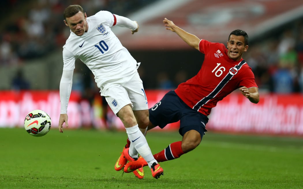 Wayne Rooney playing against Norway 2014.