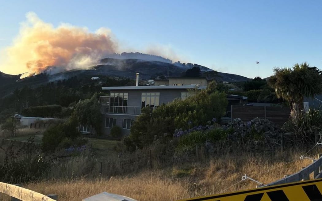 Fire in Port Hills day 2 inside cordon on the corner of Eaglefield Close and McVicar Drive
