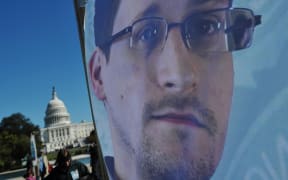 Edward Snowden calls on Barack Obama for a pardon.