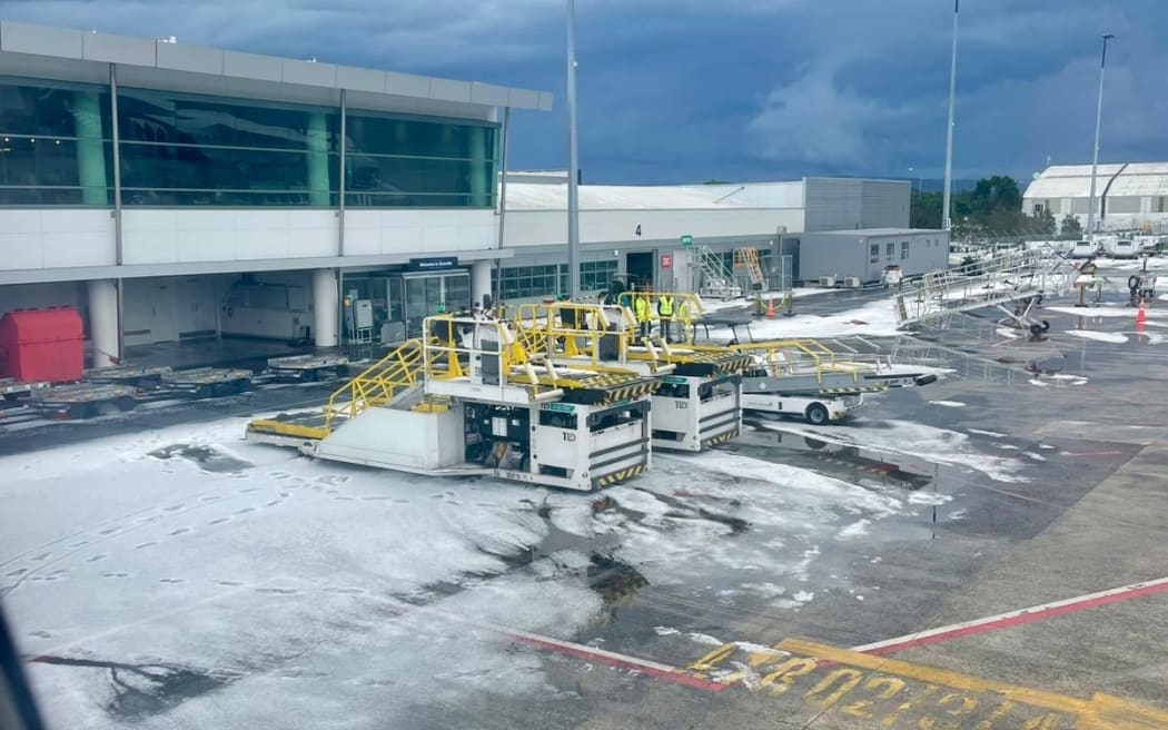 Hail at Dunedin airport