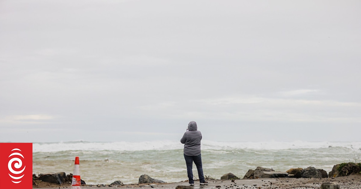 Sea rising twice as fast and more acidic than thought - new data | RNZ