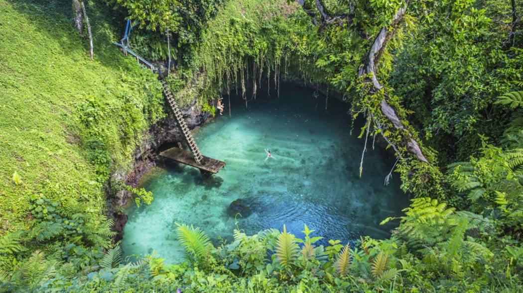 Sua Ocean Trench in Lotofaga