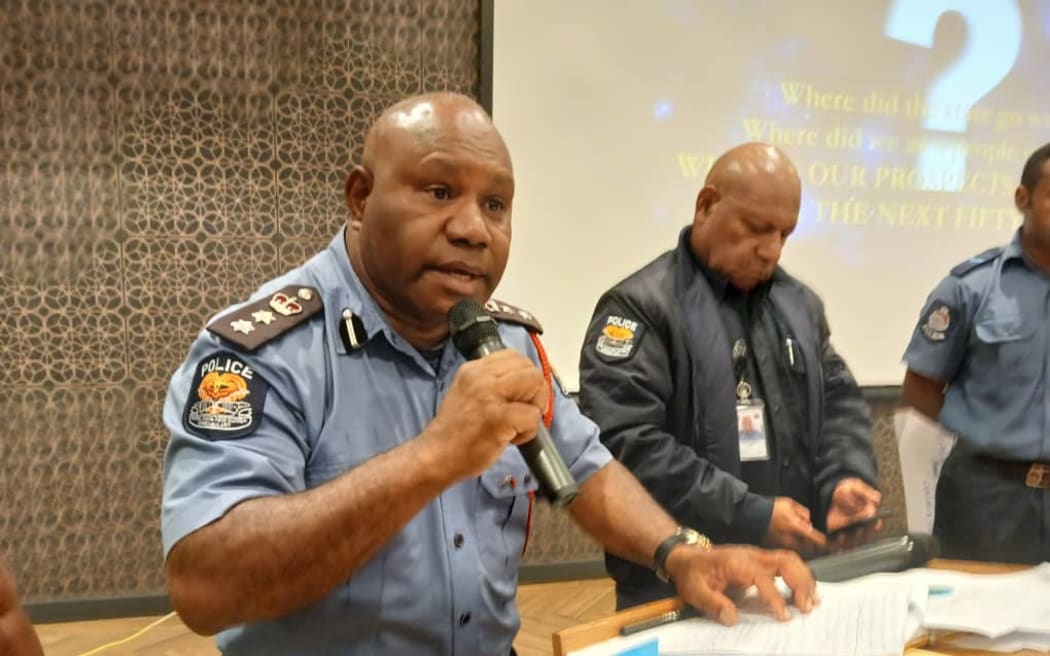 Western Highlands provincial police commander, chief superintendent John Sagom