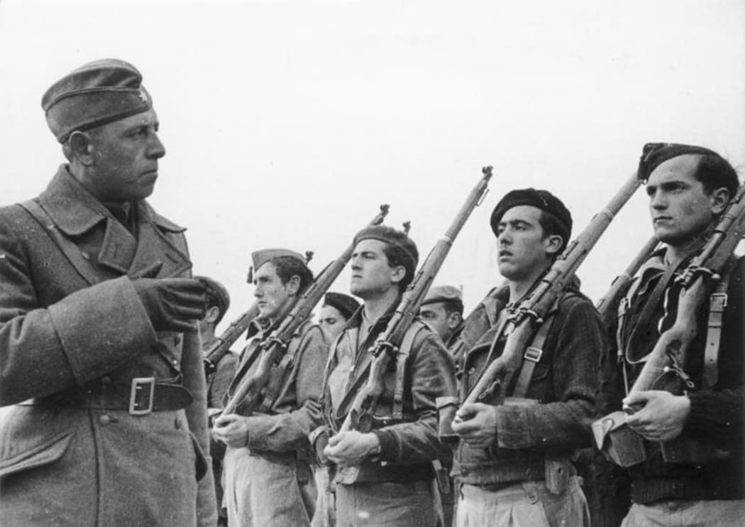Members of the Condor Legion, a unit composed of volunteers from the German Air Force (Luftwaffe) and from the German Army (Heer), during the Spanish Revolution.
