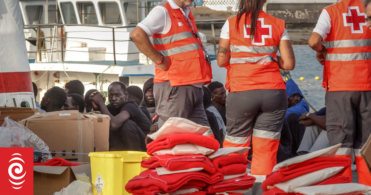 Migrant Boat From Senegal Carrying 200 People Missing Off Canary Islands Rnz News 0024