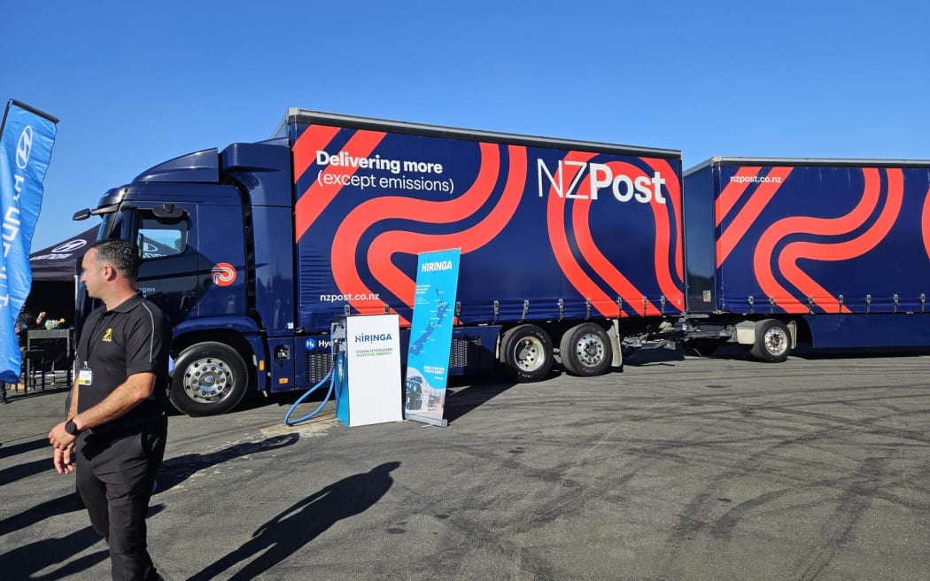 New Zealand post's hydrogen-powered truck.