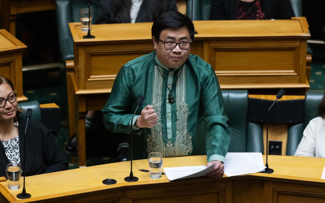 Francisco Hernandez delivers his maiden statement.