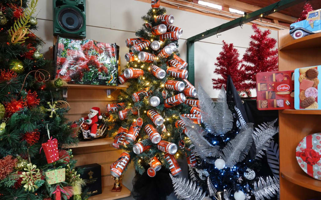 A peek inside Granny's Christmas Grotto in Marton RNZ