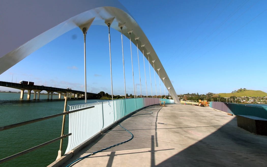 A new $38m walking and cycleway connecting Onehunga and Māngere will be officially opened on 27 August.