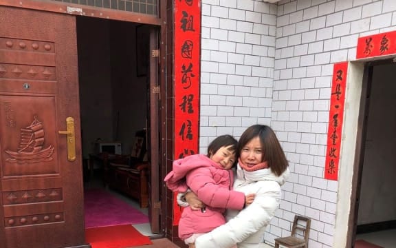 New Zealand resident Lily GAO and her two and half year old daughter Elysse are one of those who stuck in Wuhan.