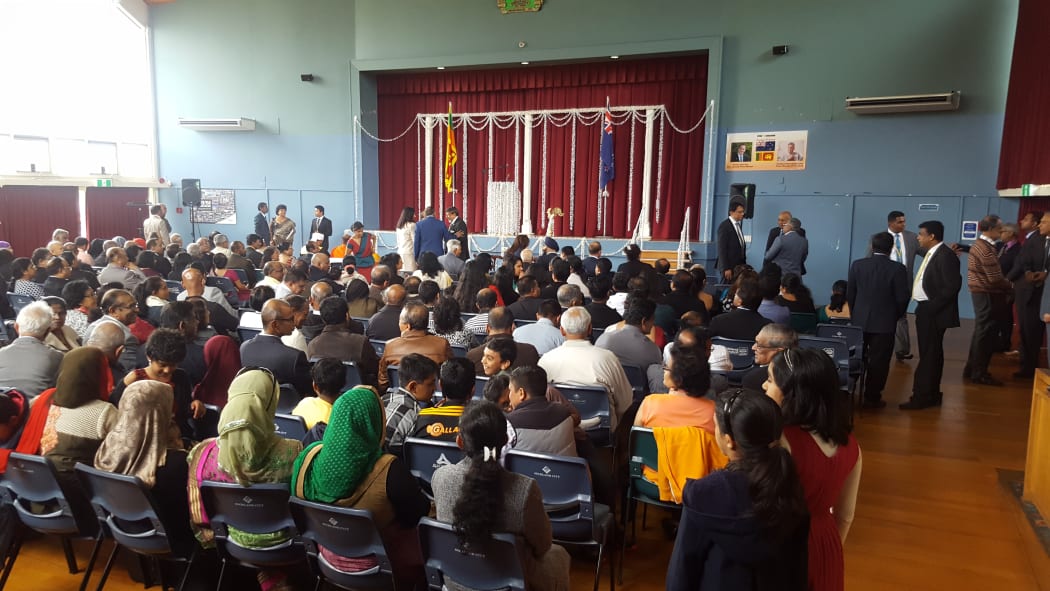 Auckland's Sri Lankan community turned out to the Mt Albert Memorial Hall to see Mr Wickremesinghe when he paid them a visit on Saturday.