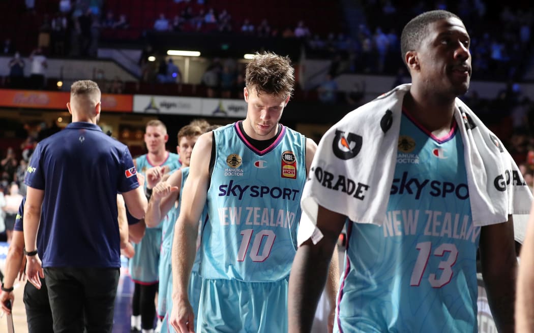 Tom Abercrombie and Lamar Patterson walk off the court after the Breakers' round three loss to the Adelaide 36ers at the Adelaide Entertainment Centre, Adelaide on Wednesday, 27th January  2021.