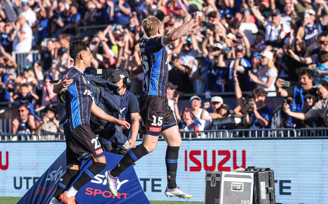 Auckland FC's Francis de Vries celebrates his goal. A-League, Auckland FC v Wellington Phoenix at Go Media Stadium.