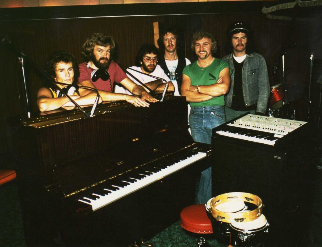 Salty Dog (L to R) Graham Chapman (Lead Vocals), Vic Williams (Drums), Phil Yule (Recording Engineer), Martin Winch (Guitars), Mike Harvey (Piano/Keyboards), Chris Gunn (Bass)
