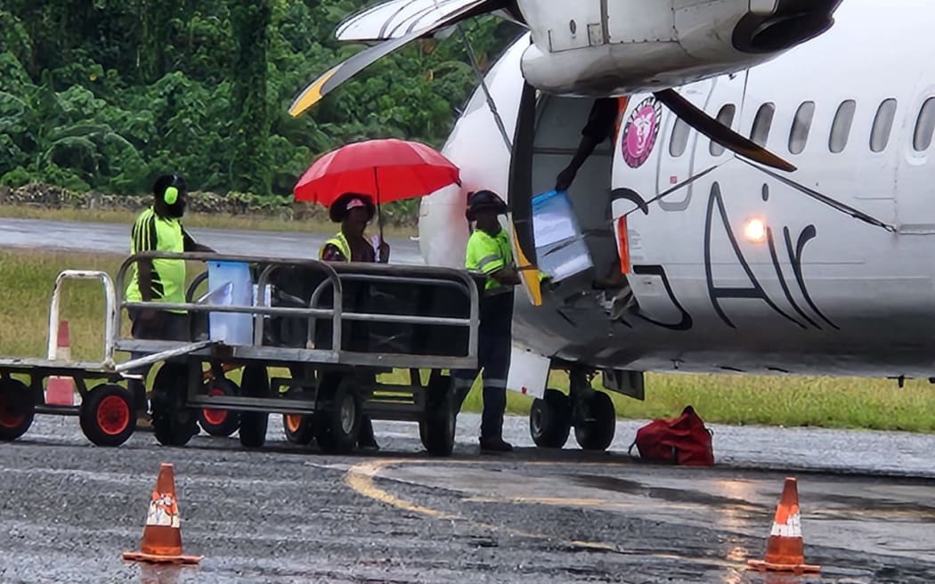 Ballot boxes arriving from outside provinces in Bougainville