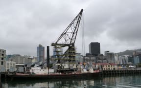 The Hikitia floating crane in Wellington.