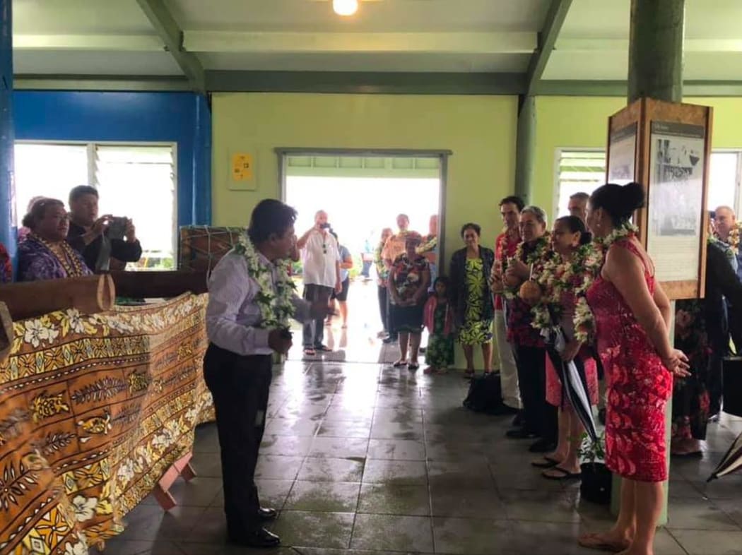 The NZ  government group is welcomed to the Cook Islands