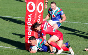 Jamayne Taunoa-brown scores. Vodafone Warriors v St George Illawarra Dragons. NRL Rugby League, Central Coast Stadium, Central Coast, NSW, Australia. 30th May 2020.