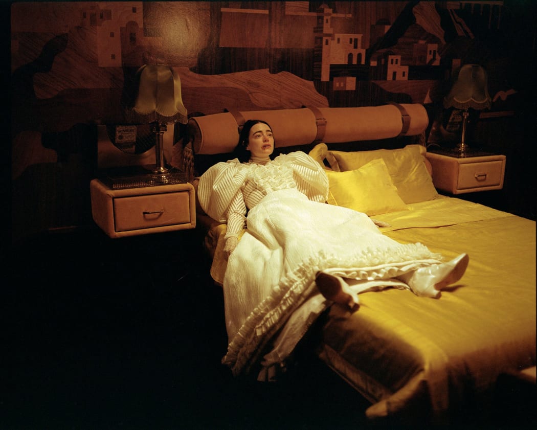 Still image from the 2023 black comedy film Poor Things featuring Emma Stone.
