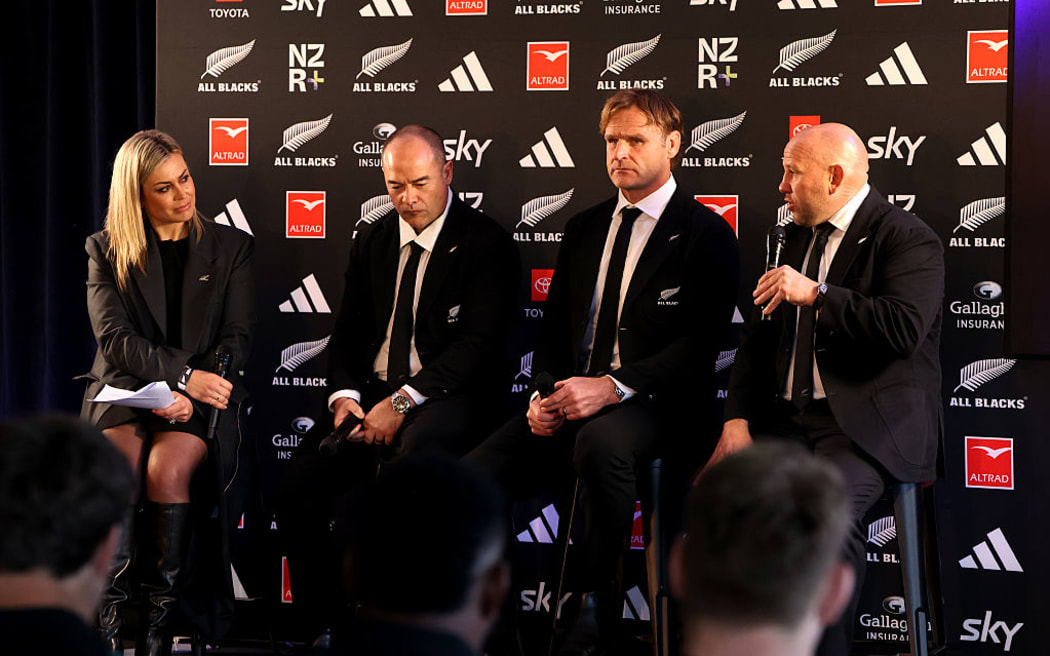 MC Laura McGoldrick interviews the All Blacks coaching staff Assistant Coach Scott Hansen, Head Coach Scott Robertson, and Assistant Coach Jason Ryan.