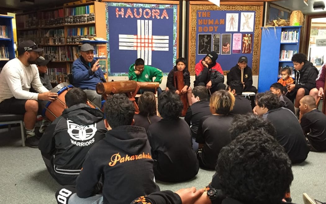 Students from Kimi Ora School in Hastings  learn the Cook islands language during the week-long celebrations.